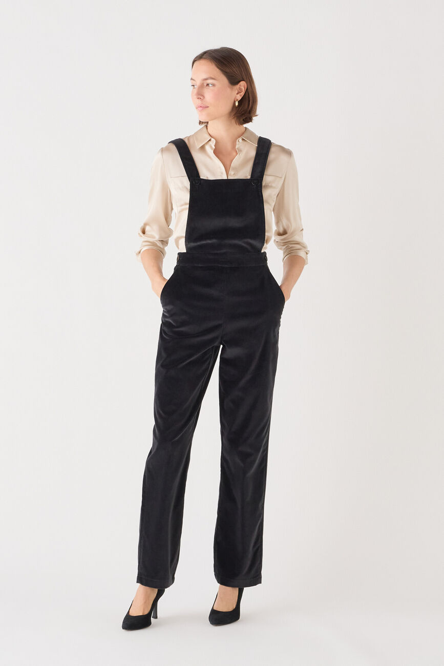 Cosmo jumpsuit black woman