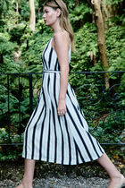 Rstripes dress black woman