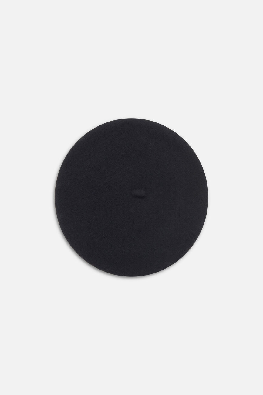 100% Wool Beret berryl black woman