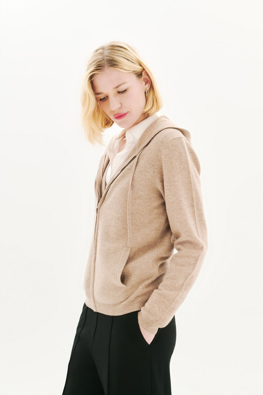 Basila cardigan light brown woman