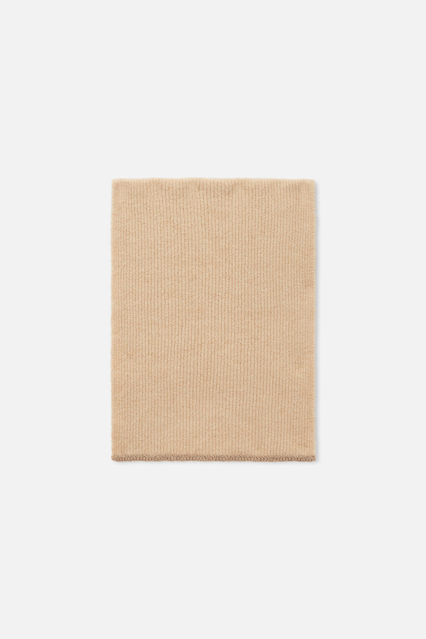 Box1 beige woman