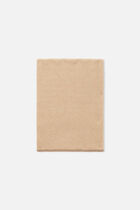 Box1 beige woman