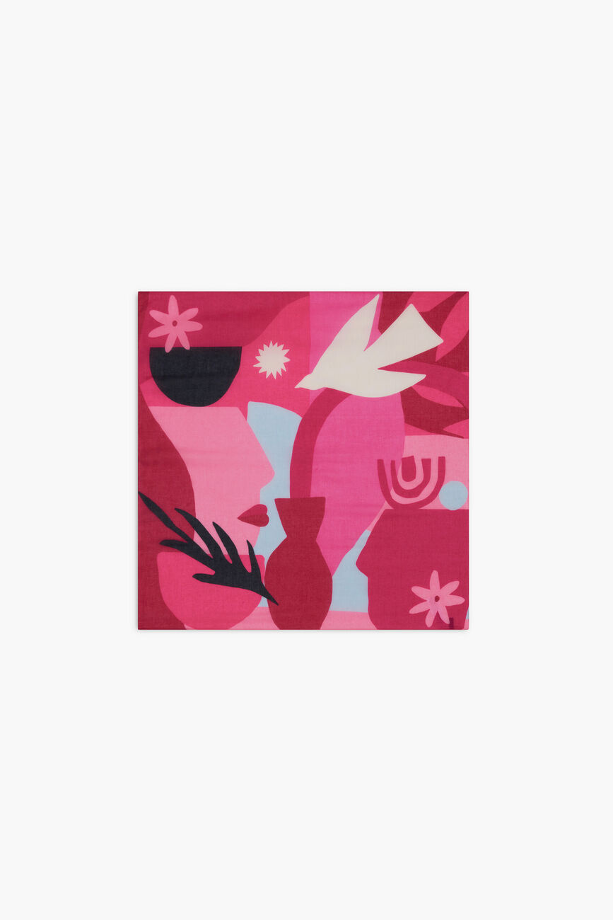 Sjaal Octobre Rose roze vrouw