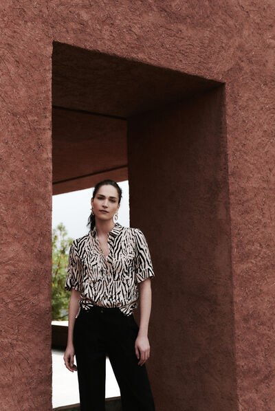 Camisa Zuma de cebra negro mujer