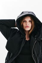 Gtoundrina parka black woman