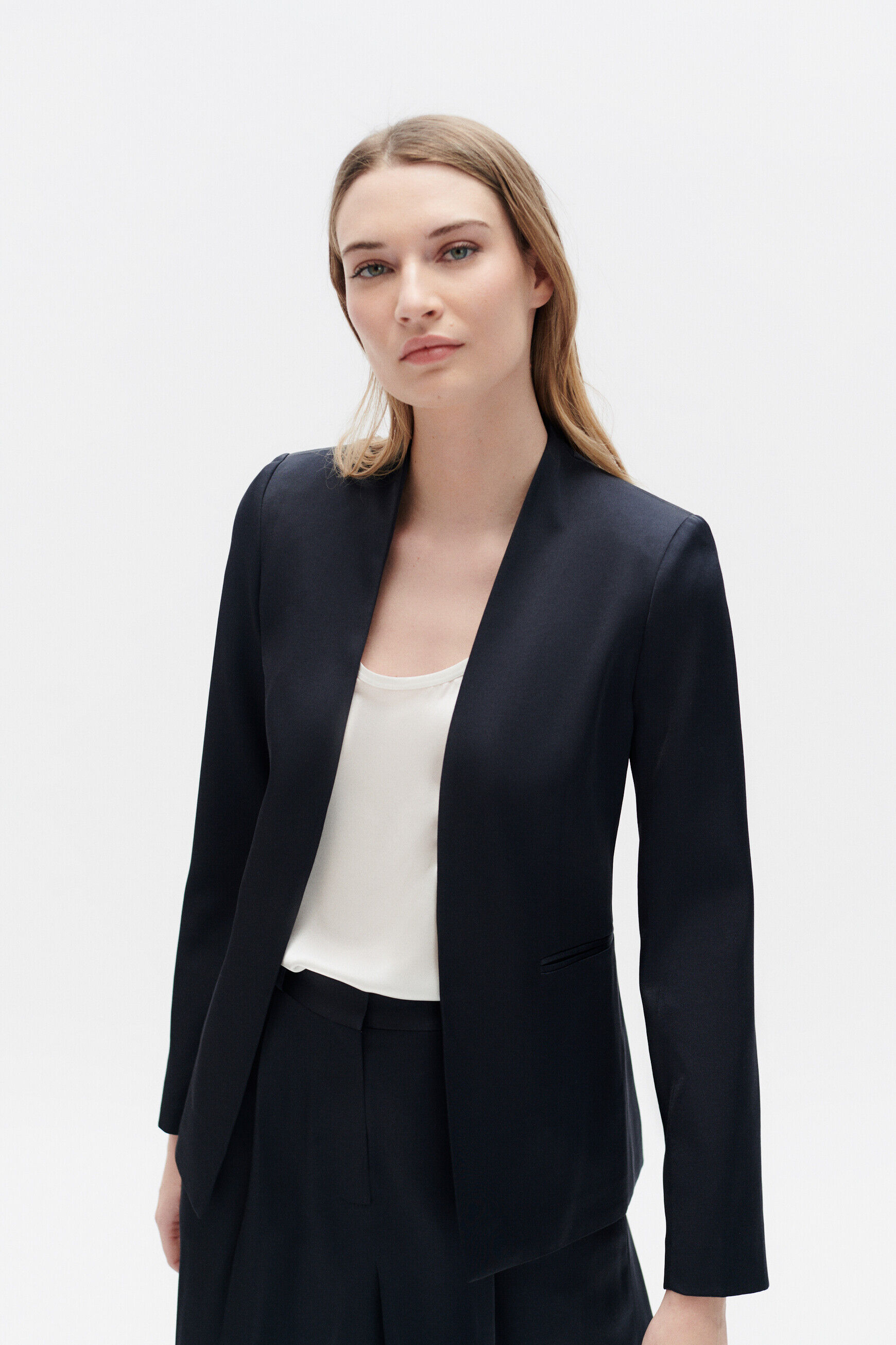 Soldes sur les vestes et blousons Caroll