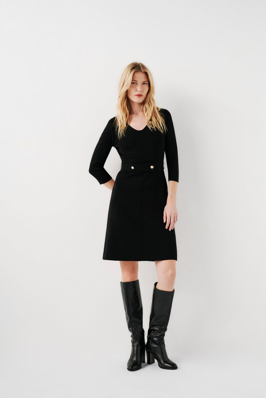 Dress rose black woman