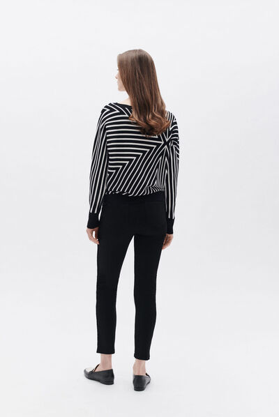 Pull malone noir femme