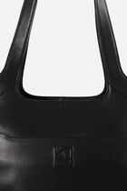 sacha bag black woman