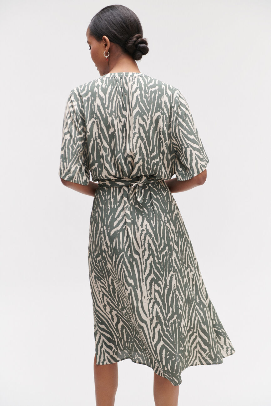 Robe zumilia à imprimé zébré vert kaki femme