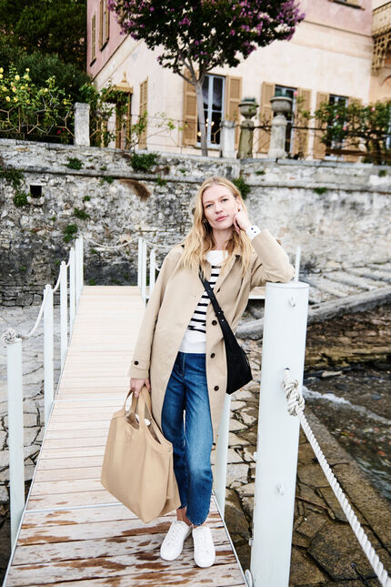 gabardine trench sand woman