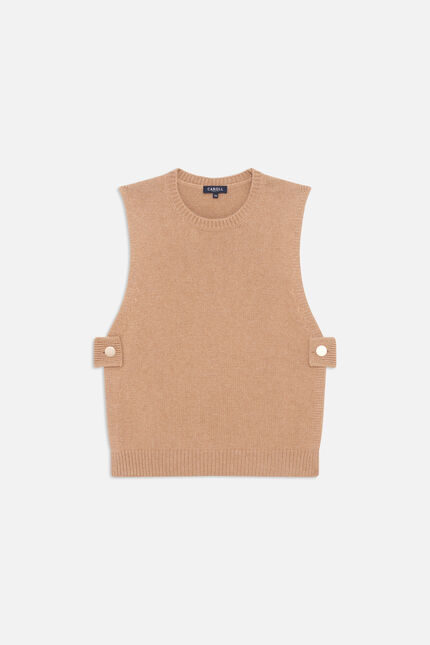 hevy poncho camel woman