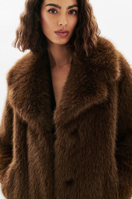 Grizly coat chocolate brown woman