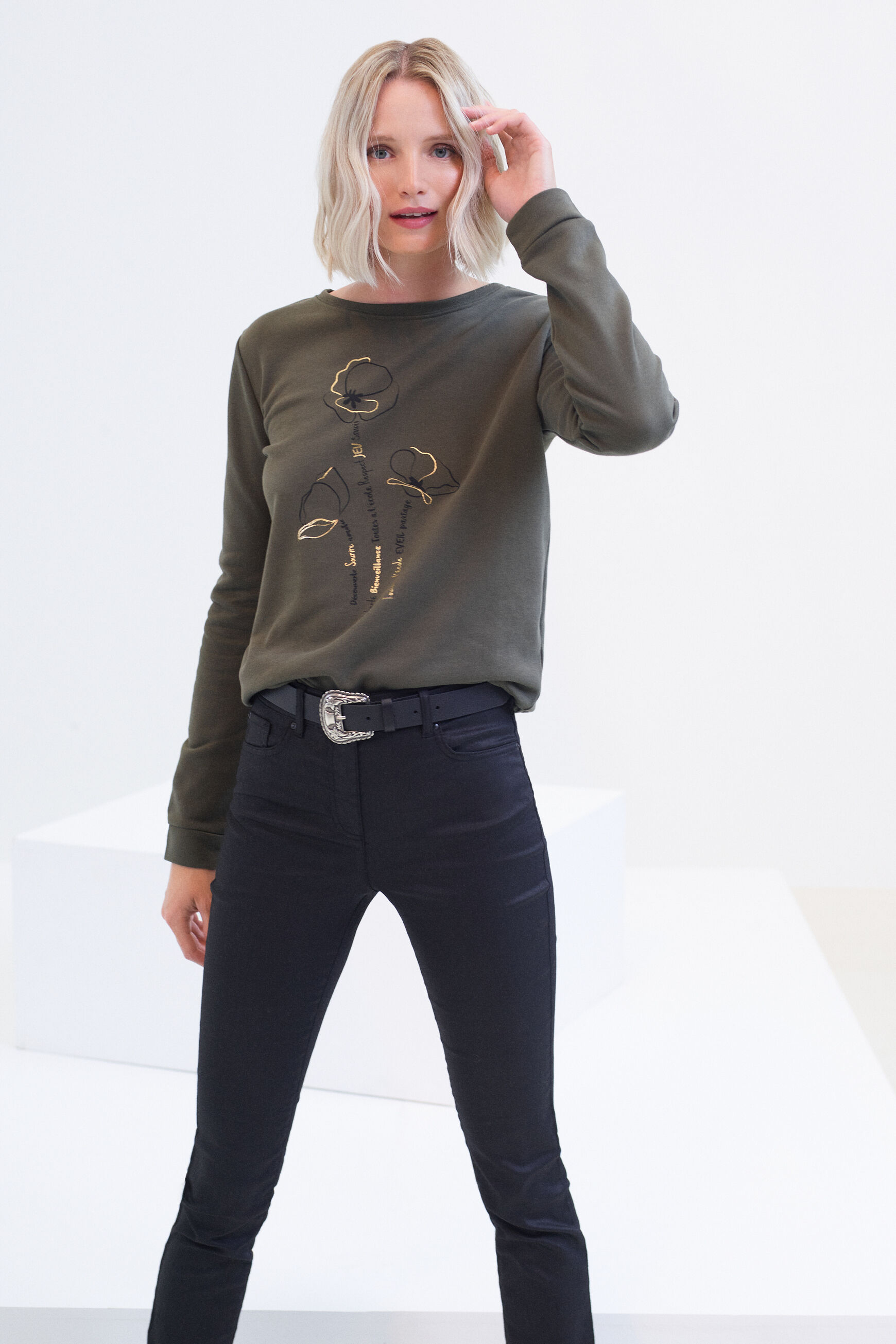Sweat caroll best sale