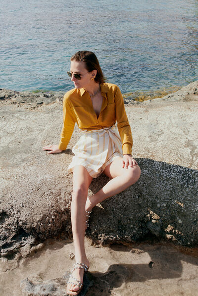 Camisa Eden amarillo mostaza mujer