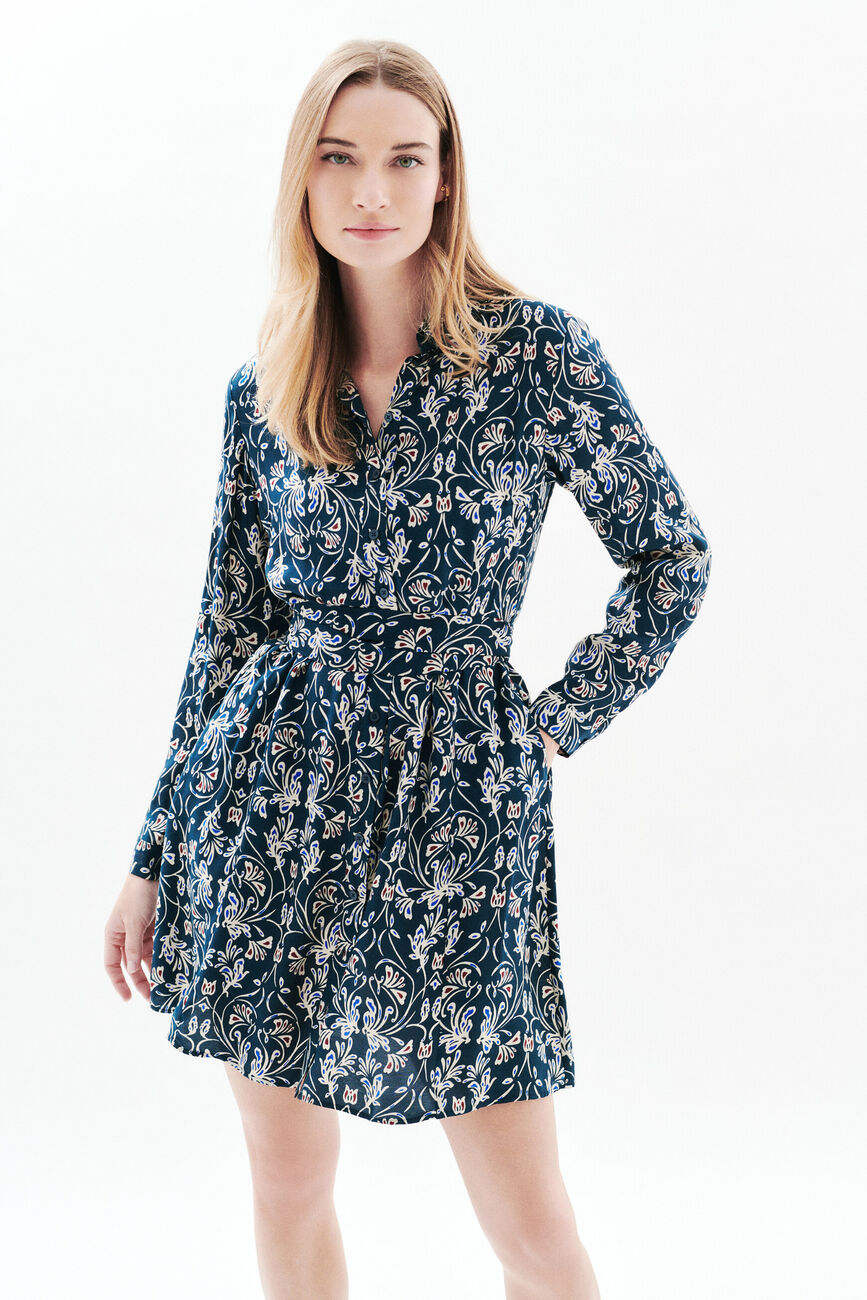 marineblauw vrouw