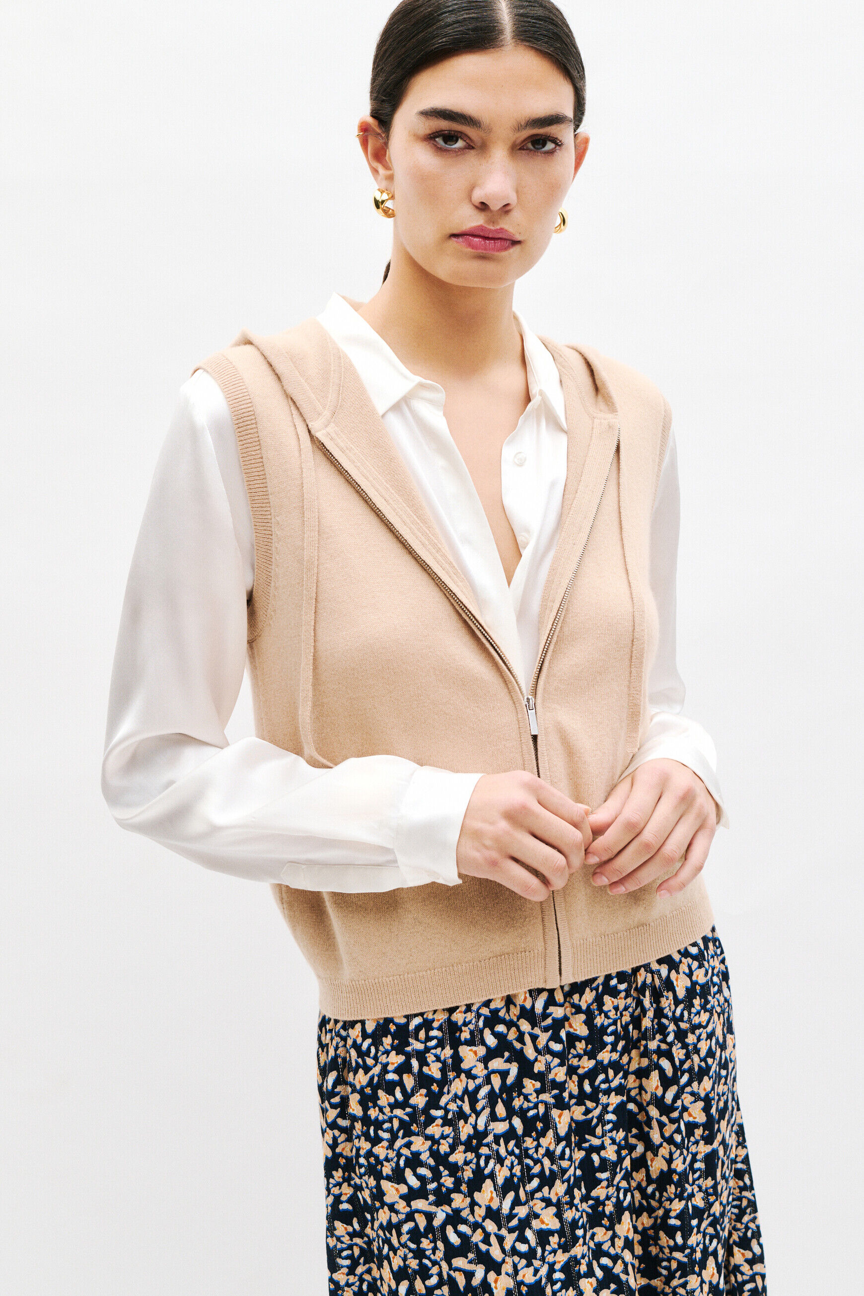 Gilet mbasilou sable femme