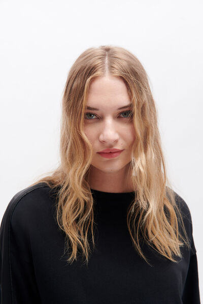 T-shirt tilleul preto mulher