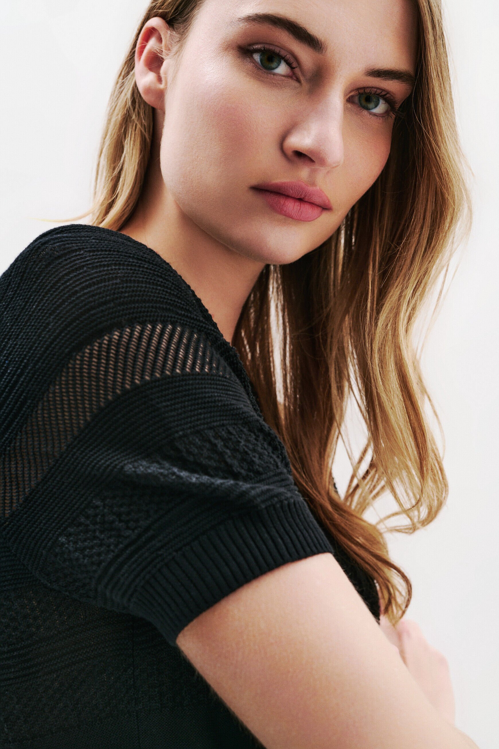 Pull Mdoris noir femme