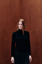 Dylan b 100% cashmere sweater black woman