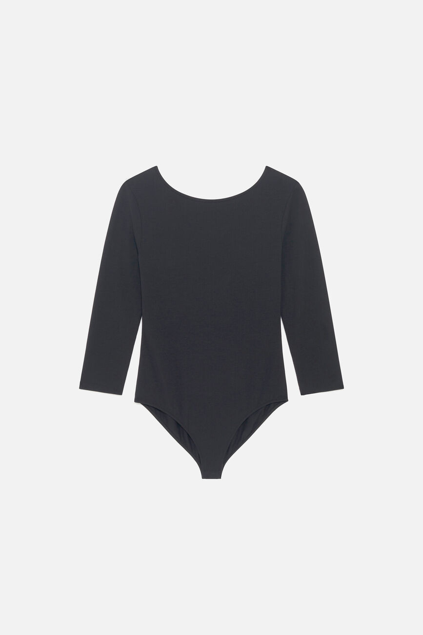 tbody t-shirt black woman