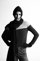 Box1 navy blue woman
