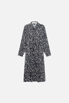 Rilesta dress black woman