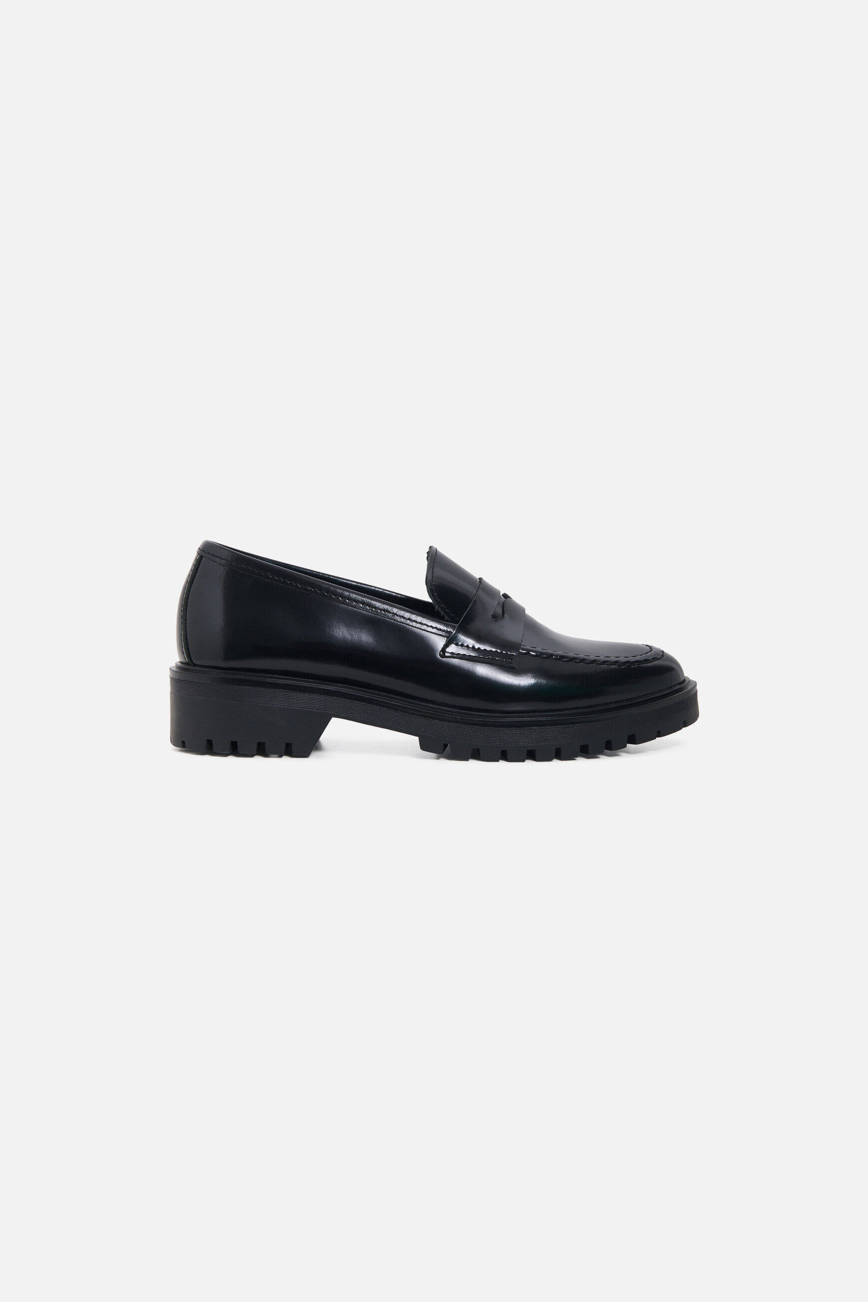 Mocassins Aladine en cuir naturel noir femme