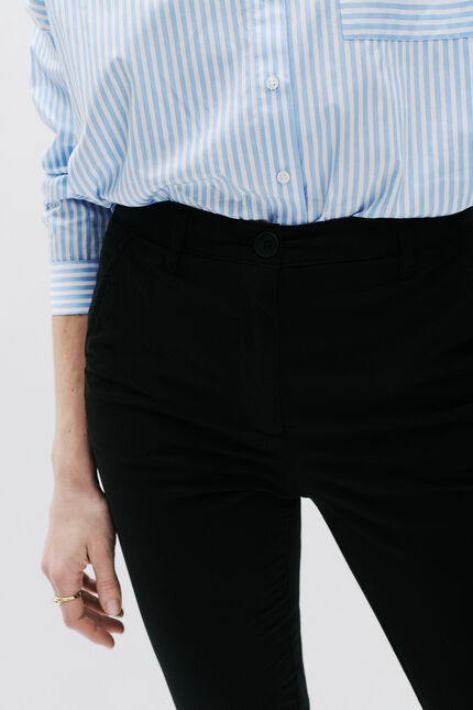 Pantalón adelmo negro mujer