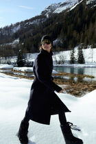 geant 100% wool coat black woman
