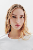 thugo T-shirt white woman