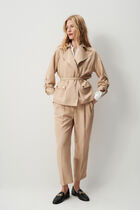 voltage Jacket sand woman