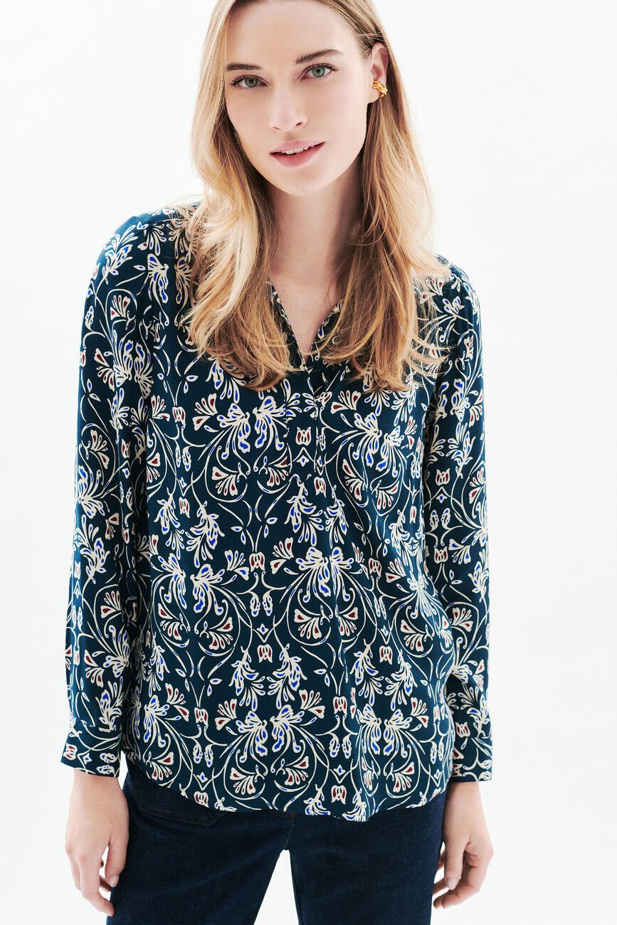 Lovely shirt navy blue woman