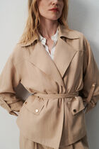 voltage Jacket sand woman