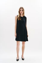 Rgaelle dress black woman
