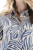 Carry shirt blue woman