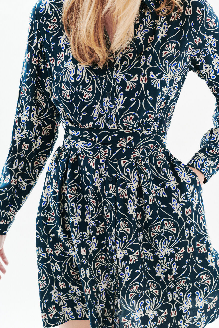 marineblauw vrouw