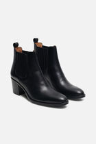 echupa boots black woman