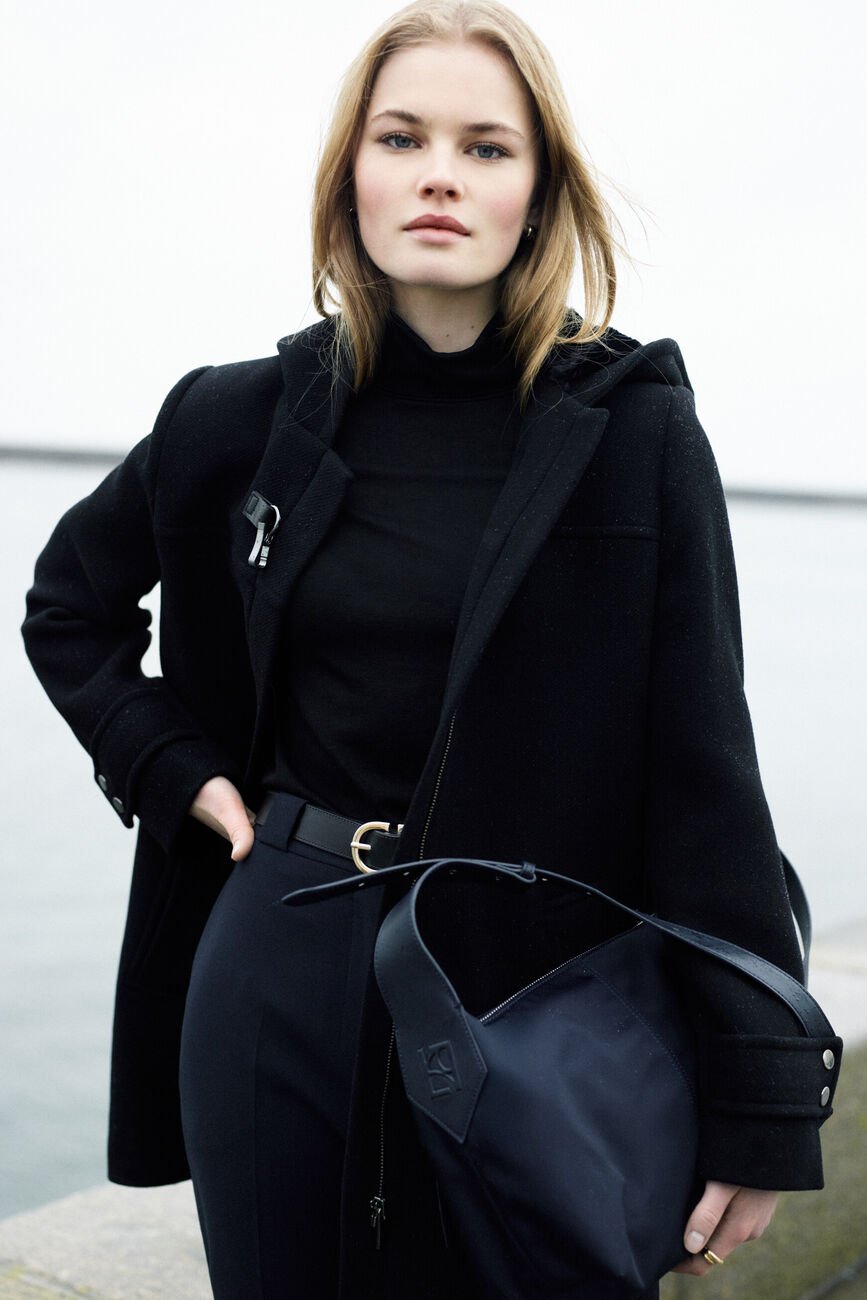 Manteau guimotin noir femme
