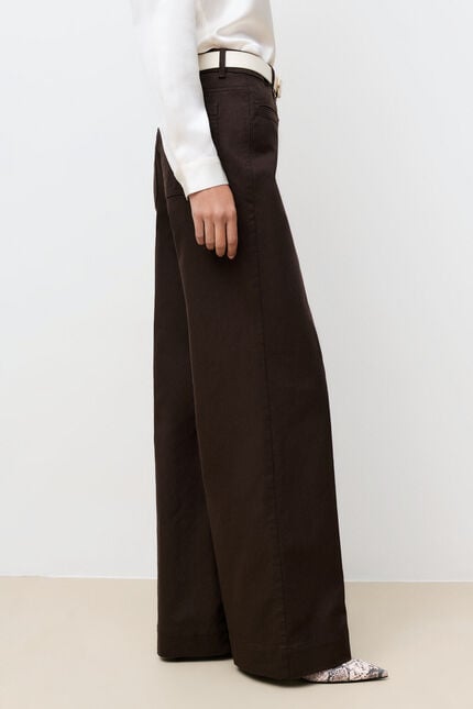 marron fonc&eacute; vrouw