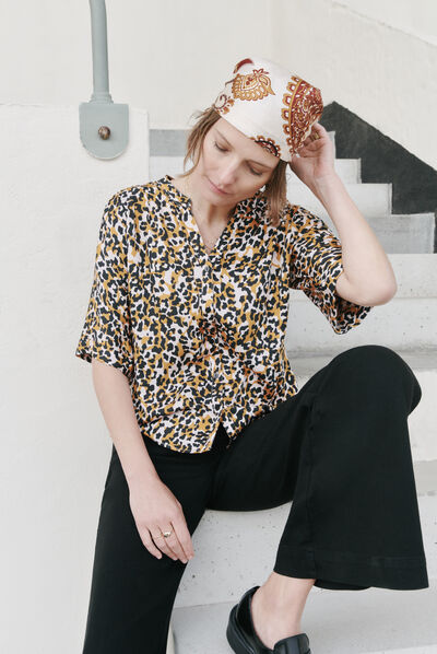 Camisa cado3 castanho conhaque mulher