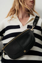 Naturel leather savana bum bag black woman