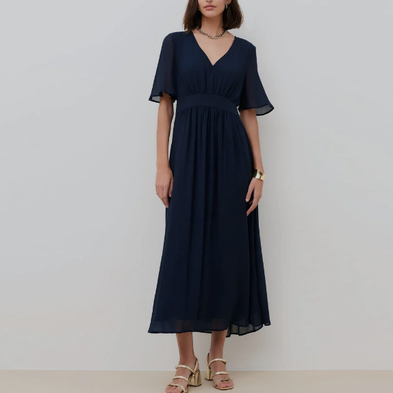 Como usar um vestido quando se tem barriga?