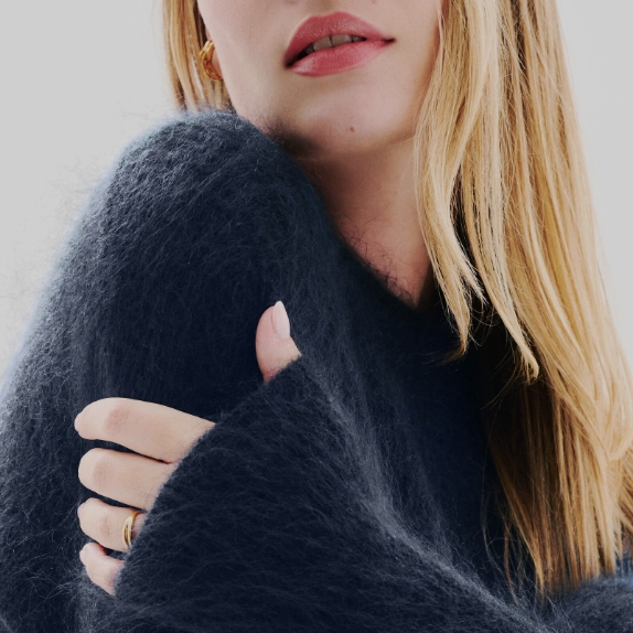 La diff&eacute;rence entre laine, cachemire et mohair : quelle matiere choisir ?