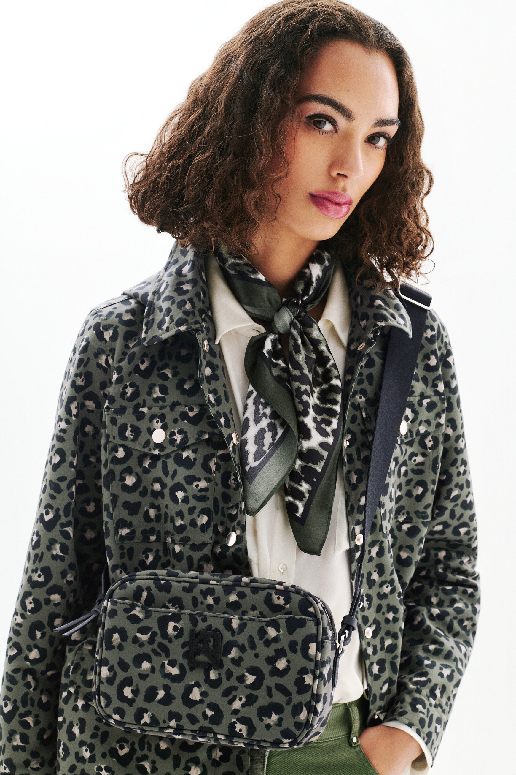 Soreny bag khaki green woman