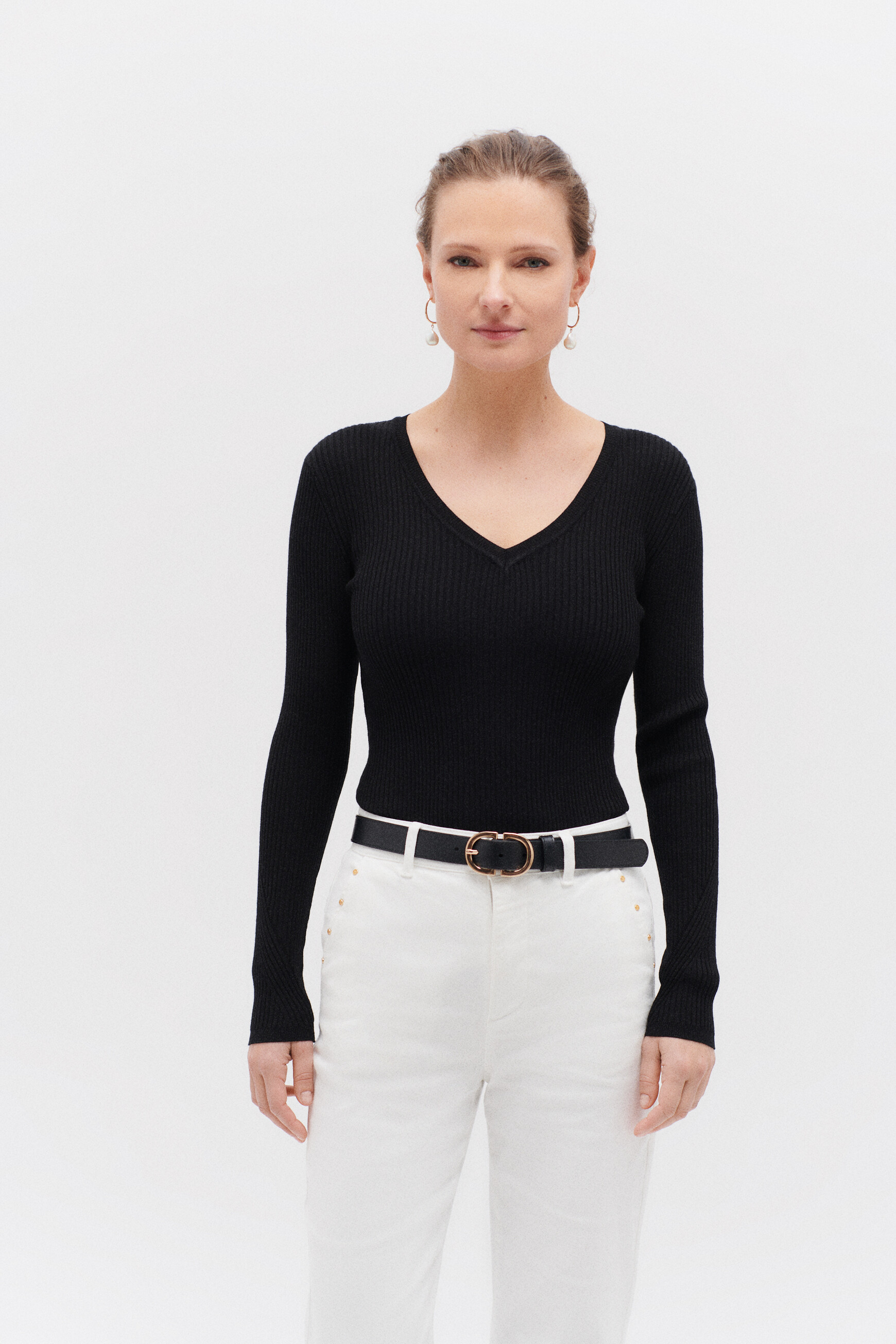 pull agatha noir femme