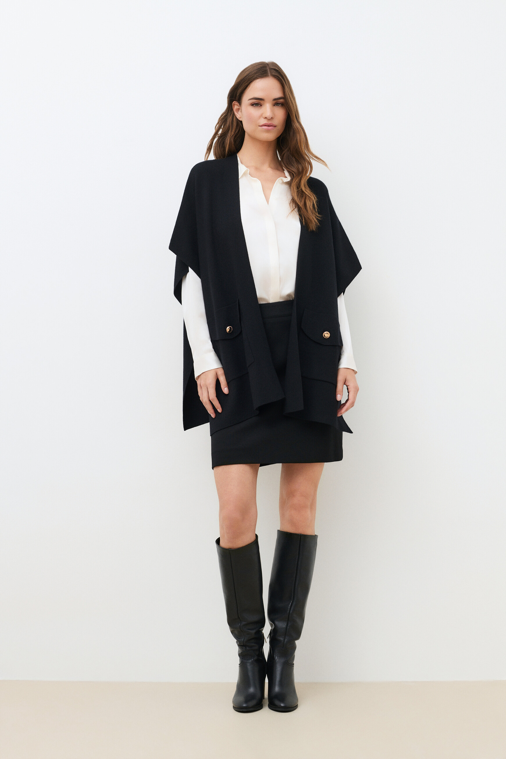 Poncho Hegil noir femme