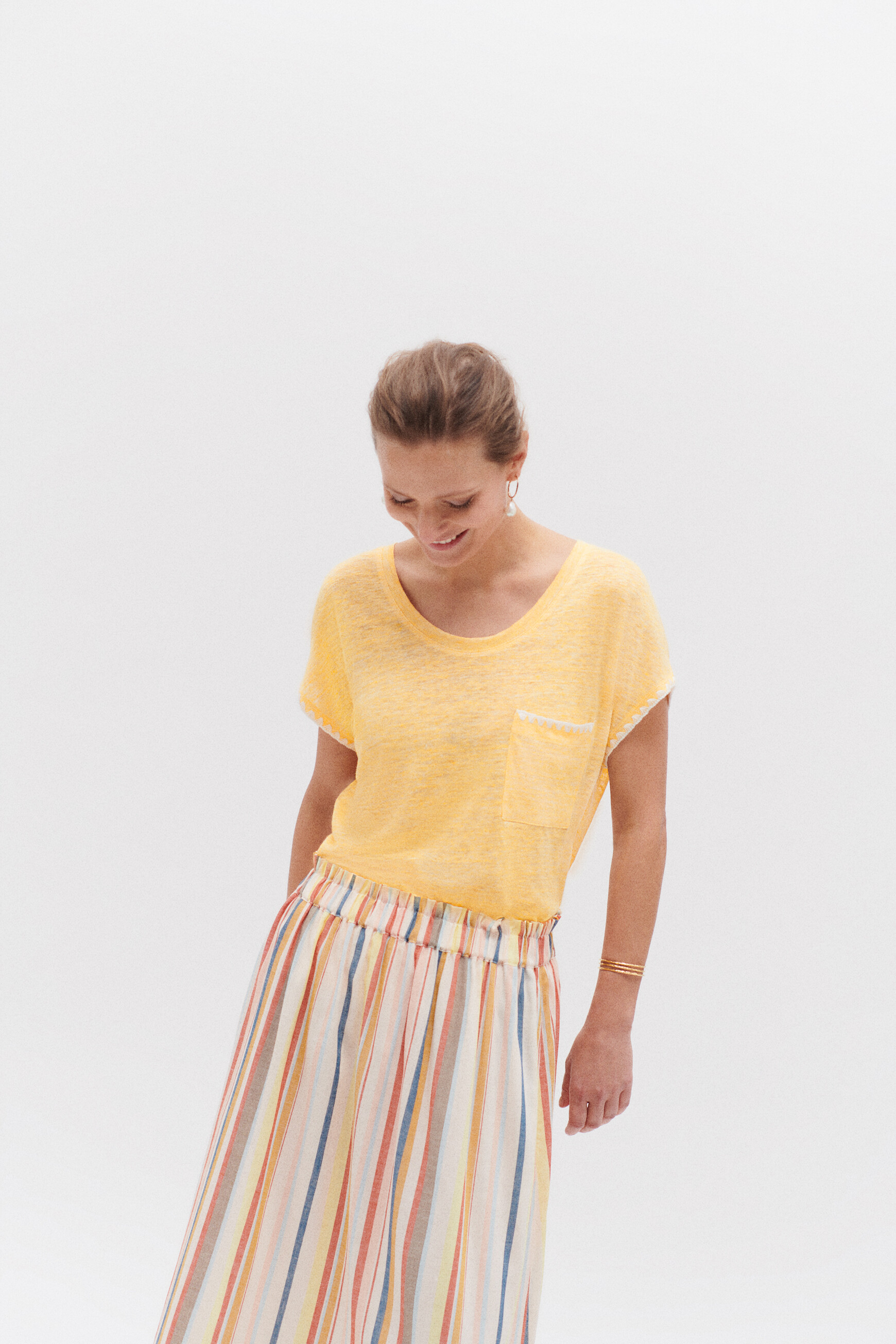 t shirt evita 100 lin jaune or femme t-shirt evita 100% lin jaune or femme