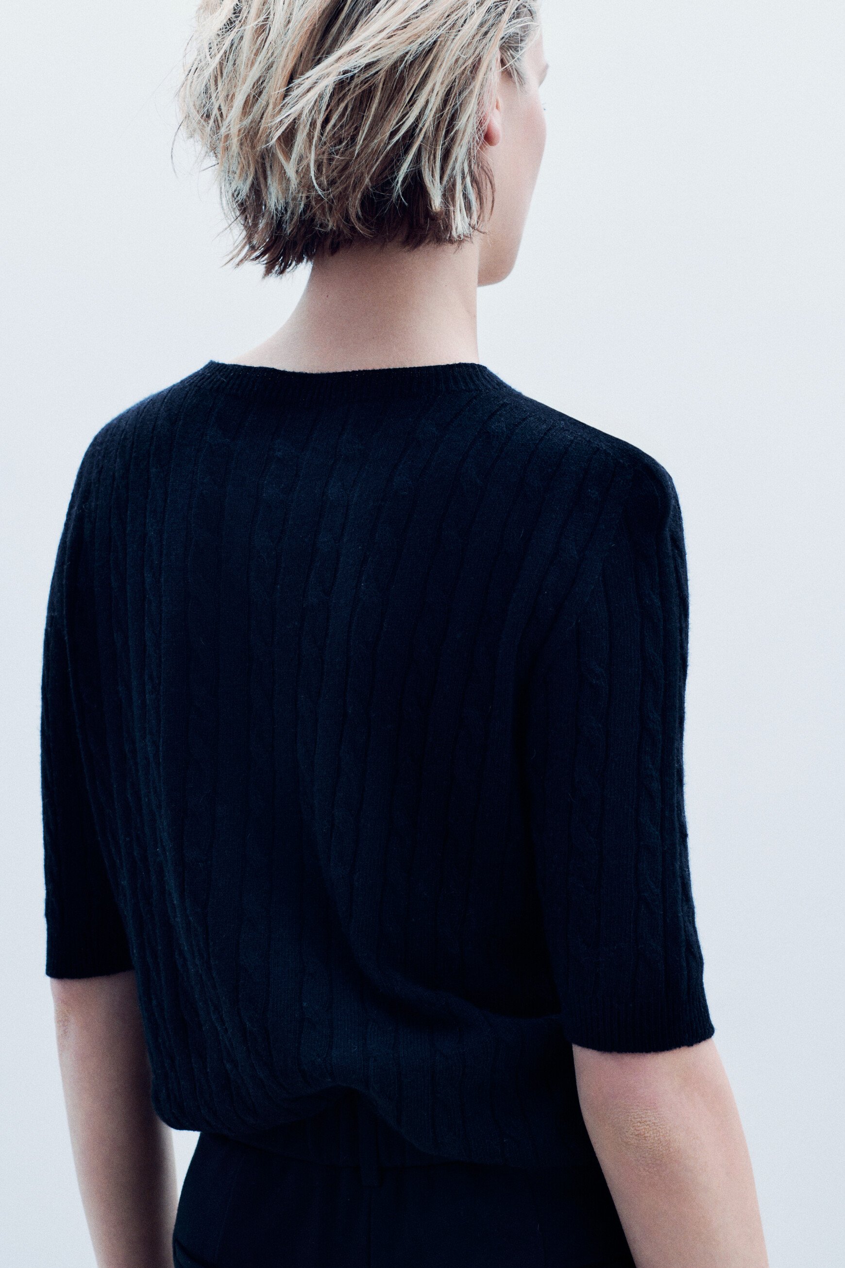 pull mtheodore made in italy noir femme Pull Mtheodore made in Italy noir femme