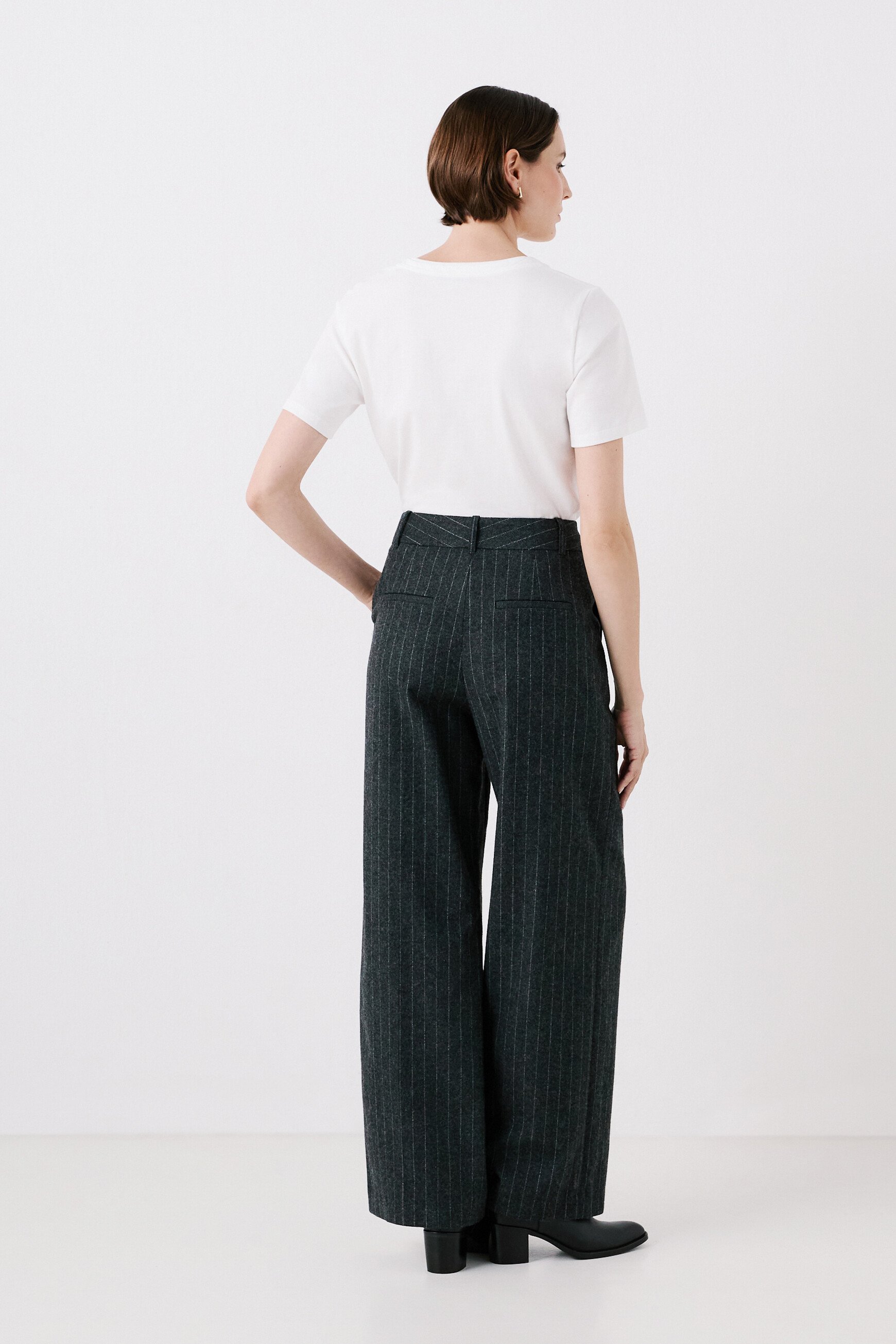 pants pambre dark grey woman Pants pambre dark grey woman